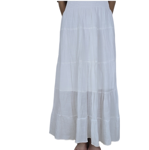 J.Glee Women's White Tiered Maxi Dress Size Small - Picture 3 of 8